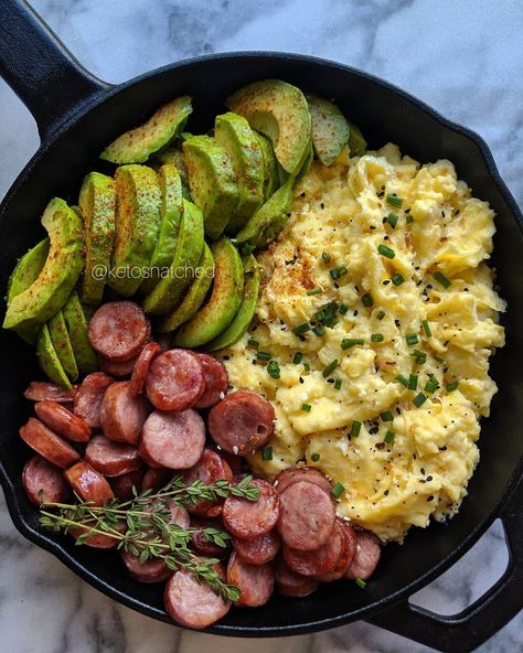 Healthy Nutritious Dinner, Spicy Healthy Food, Easy Healthy To Go Breakfast, Healthy Food Dairy Free, Meal Prep For Fat Loss, Bulk Meals, Low Sugar Breakfast, Plats Healthy, Breakfast Skillet
