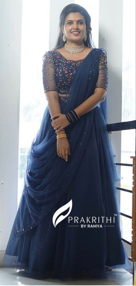 Daily Wear Sarees Blouse Designs, Designer Half Sarees Party Wear, Long Frocks With Saree Designs, Saree Pattern Gown, Frocks For Reception Indian, Leghanga Half Saree Blouse Design, Simple Net Lehenga Designs, Net Lengha Designs, Simple Lehanga Models