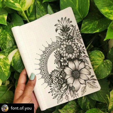 Flowers Mandala Art, Flower Drawings Aesthetic, Doodle Heart, Abstract Pencil Drawings, Armband Tattoos, Easy Mandala Drawing, Boho Art Drawings, Mandala Art Therapy, Pen Art Drawings