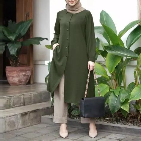 Couture, Long Top Designs, Kaftan Casual, Top Designs For Women, Islamic Clothes, Comfortable Blouses, Full Sleeve Top, Hijab Outfits, Muslim Outfits