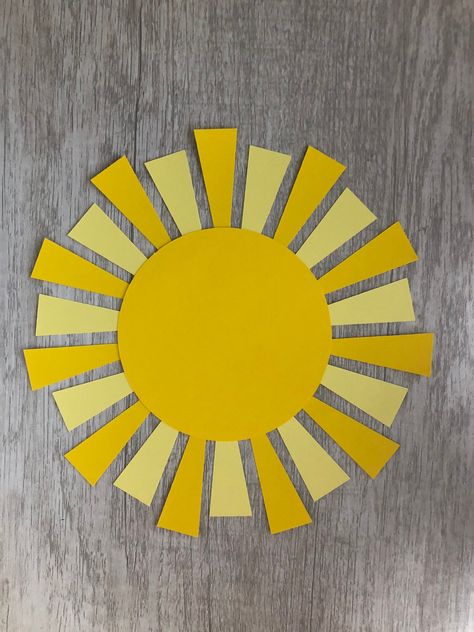 Sunrise Bulletin Board, Window Bulletin Board, Sun Bulletin Boards, Classroom Welcome Boards, School Welcome Bulletin Boards, Preschool Decoration, Garden Preschool, Pta Bulletin Boards, Flower Bulletin Boards