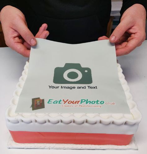 Creative Photo Gifts, Edible Picture Cake, Edible Photo Cake, Edible Print Cake, Photo Cake Topper, Resep Cake, Edible Toppers, Beautiful Cake Designs, Edible Image Cake