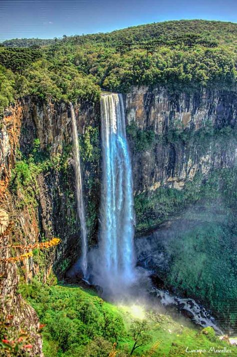 These are the most beautiful Brazil waterfalls to include in your itinerary, plus a map with all locations! Ready to chase waterfalls in Brazil? Read more! | iguazu falls brazil waterfalls | iguazu falls in brazil | brazil travel tips | places to go in brazil #Waterfalls #Brazil Weekend Hiking, Rio Grande Do Sul, South America Destinations, Brazil Waterfalls, Travel North America, Brazil Travel Guide, Brazil Photography, Travel Brazil, Brazil Map