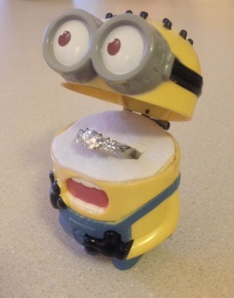 The ring box I made for my fiance. Huge minion fan. #minion #despicableme #ringbox #engagement Minions, Minion Stuff, Minion Memes Love, Minion Ring, Minion Things, Minion Love, Minion Wedding, Hard Jewelry, Minions Fans