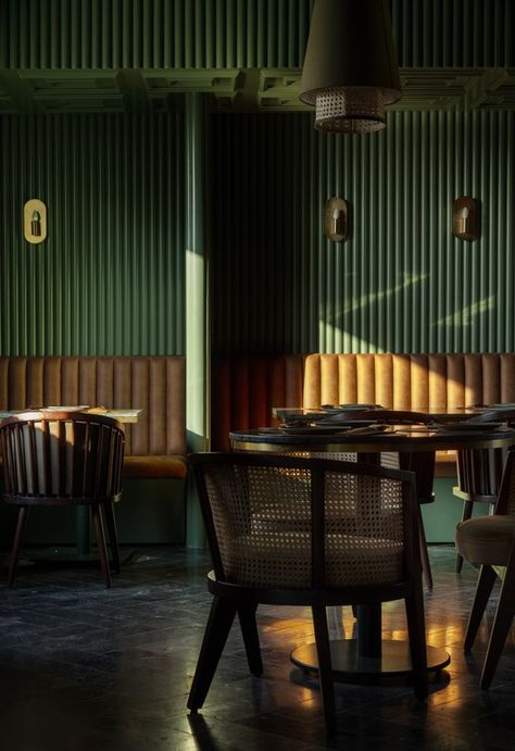 Gallery of The Fluted Emerald Elgin Cafe / RENESA Architecture Design Interiors Studio - 20 Essen, Green Cafe, Marble Interior, Small Entrance, Green Granite, Maximalist Interior, Pub Design, Green Bar, Private Dining Room