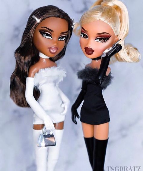 Bratz on Instagram: “Your first @ has to wear matching brunch looks with you when you finally get to hang out again 🍳🥤 #bratz” Bratz Aesthetic Outfit, Bratz Doll Halloween Costume, Bratz Halloween Costume, Brunch Looks, Bratz Doll Makeup, Bratz Aesthetic, Black Bratz Doll, Bratz Doll Outfits, Doll Halloween Costume