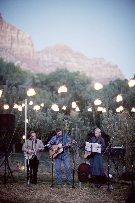 Apple Orchard Wedding by Chudleigh Weddings  Read more - http://www.stylemepretty.com/2011/02/24/apple-orchard-wedding-by-chudleigh-weddings/ Apple Bobbing, Farmers Market Wedding, Apple Orchard Wedding, Bobbing For Apples, Wedding Readings, Orchard Wedding, Outdoor Music, Wedding Marketing, Apple Orchard