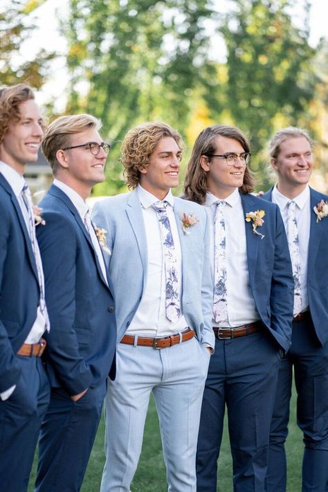 Pastel Wedding Tuxedo, Mismatched Groom And Groomsmen, Light Blue Groom Suit Navy Groomsmen, Spring Wedding Bride And Groom, Groomens Attire, Groomsmen Suits Blue, Blue Tux Wedding, Light Blue Suit Wedding, Light Blue Tux