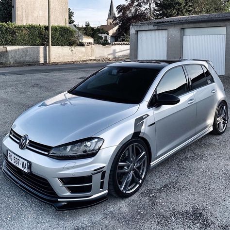 SILVER BEAST 🔥 . Follow: @vwclubtrcom 🚗: tag owner . #vw #volkswagen #vwlove #vwgolf #vwlife #vwgti #vwclub #vwr #golfr #golfgti #golf7 #golf7r #golf7gti #golf8 Golf R Modified, Polo Modified, Vw Golf Wallpaper, Vw Golf Vr6, Vw Polo Modified, Volkswagen Golf Tsi, Vw Golf R Mk7, Vw Polo Gti, Golf 7 Gti