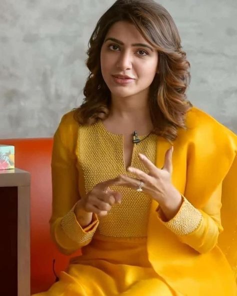 Samantha In Kurti, Actress In Kurti, Nayantara Salwar, Chudithar Neck Designs Cotton, Churidhar Designs, Chudidar Designs, Stylish Kurtis Design, Churidar Neck Designs, Samantha Images