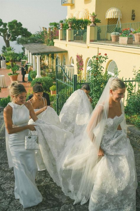 Capri Wedding, Steven Khalil, Monday Swimwear, Vogue Wedding, Italian Summer, Wedding Mood Board, Wedding Goals, Wedding Mood, Italian Wedding