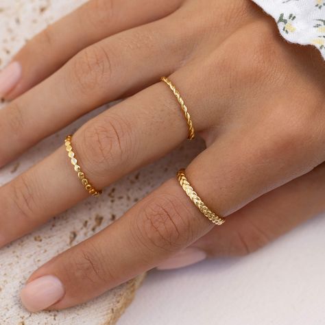 Linjer Jewelry, Selling Rings, Gold Twist Ring, Textured Gold Ring, Sister Rings, Gold Jewerly, Dainty Band, Necklaces And Bracelets, Braided Ring