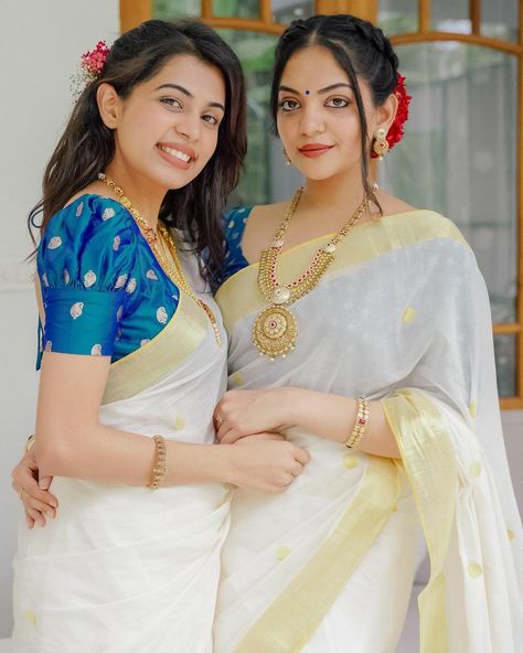 Onam Look For Women, Onam Look, Poses With Mom, Set Saree Blouse, Ahaana Krishna, Traditional Poses, Onam Special, 90s Bollywood Fashion, Onam Saree