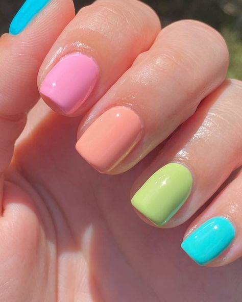 24 Adorable Summer Nails Inspo for Short Nails (2024) Cute Dip Short Nails, Summer Cute Short Nails, Regular Nail Polish Ideas Short Nails Summer, Nail Inspo Not Acrylics Short, Cute Nail Designs On Short Nails, Short Nails Non Acrylic, Preppy Nails Gel Short, Nail Ideas Not Acrylic Short, Cute Manicures For Short Nails