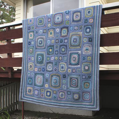 Crocheted Squares, Diy For Beginners, Crochet Afghan Blanket, Crochet Blanket Diy, Crochet Knit Blanket, Crochet Afgans, Crochet Blanket Afghan, Crochet Blocks, Blanket Diy