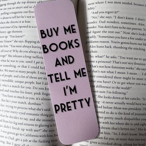 Buy Me Books And Tell Me Im Pretty, Romance Bookmark Ideas, Bookmarks Booktok, Booktok Bookmarks, Romance Bookmarks, Bookmarks Cricut, Bookmark Design Ideas, Pretty Bookmarks, Aesthetic Bookmarks