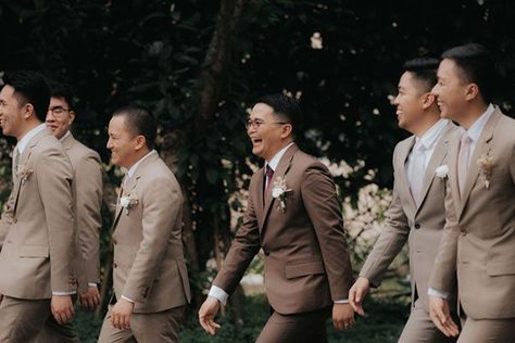 Brown Motif For Wedding, Neutral Mens Wedding Attire, Garden Wedding Motif Ideas, Brown And Tan Groomsmen, Neutral Groomsmen Suits, Brown Wedding Motif, Groomsmen Neutral Colors, Brown Motif Wedding, Neutral Suits For Men