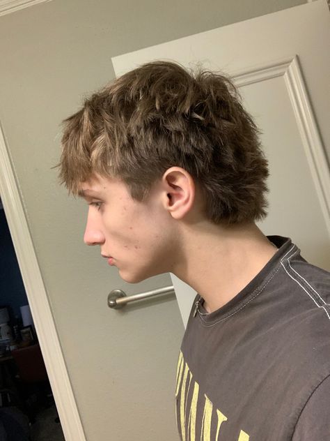 Mullet Like Haircut Men, Mullet Haircut Straight Hair Men, Male Shaggy Mullet, Mens Punk Hairstyles, Mullet Styles Men Straight Hair, Guys Haircut Straight Hair, Granola Boy Haircut, Shorter Mullet Men, Low Taper Mullet Men Straight Hair