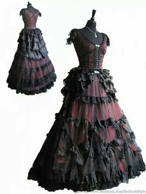 Victorian gothic..Ripper Street comes to mind. Steampunk Clothing, Braut Halloween, Moda Steampunk, Steampunk Dress, Punk Dress, Steampunk Costume, Gothic Dress, Gothic Outfits, Goth Outfits