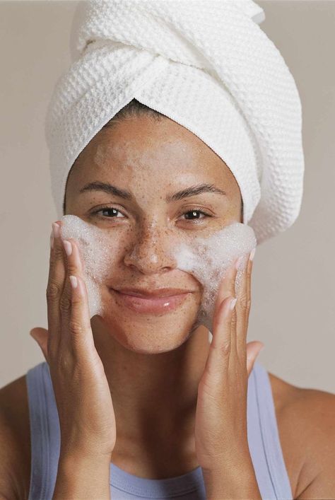 It's not the same thing, Susan! Picking the right product, face wash or face cleanser, can make all the difference depending on your skin type. It's time to get washing (correctly). #beauty #beautytips #skincare #facewash #facecleanser #southernliving Homemade Beauty, Oily Skincare, Glowing Skin Overnight, Skin Care Routine 40s, Salicylic Acid Cleanser, Best Skin Cream, Tips For Oily Skin, Simple Skincare Routine, Homemade Beauty Tips