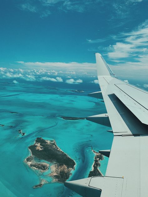 Bahamas Vision Board, Bahamas Astethic, Bahamas Background, Bahamas Airport, The Bahamas Aesthetic, Bahamas Painting, Nassau Bahamas Aesthetic, Bahamas Vacation Pictures, Bahamas Photography