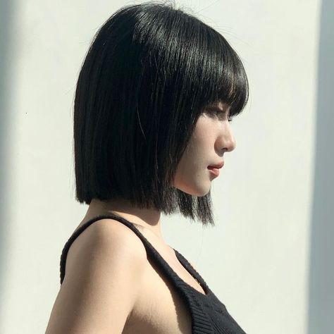 Asian Side Profile Reference, Asian Profile Reference, Koleen Side Profile, Asian Girl Side Profiles, Aesthetic Asian Women, Japanese Woman Side Profile, Cool Asian Girl Aesthetic, Flat Nose Asian Side Profile, East Asian Side Profile