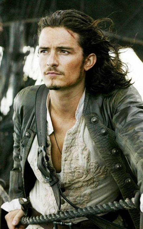 Will Turner is back! It’s just been confirmed that Orlando Bloom will be returning for ‘Pirates of the Caribbean: Dead Men Tell No Tales.’ The news was revealed at Disney’s … William Turner, Captain Jack, Orlando Bloom, Kaptan Jack Sparrow, Captain Jack Sparrow, Pirate Life, Gary Oldman, Jack Sparrow, Legolas