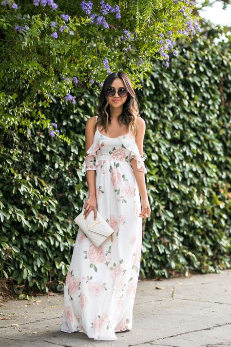 COLD SHOULDER MAXI DRESS Floral Dress Ideas, Knit Maxi Dresses, Asos Maxi Dress, Cherry Print Dress, Short Beach Dresses, Moda Floral, Short Dress White, Cold Shoulder Maxi Dress, Spring Floral Dress