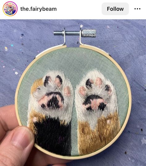 Couture, Embroider Heart, Animal Hand Embroidery, Squirrel Embroidery, Sampler Embroidery, Embroidered Cat, Embroidered Portrait, Toe Beans, Learning To Embroider