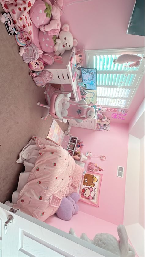 Kawaii Room Layout, Cutecore Furniture, Kawaii Nightstand, Pink Room Inspo Aesthetic, Pink Aesthetic My Melody, Aesthetic My Melody, Melody Core, Room Inspo Pink, Kidcore Room