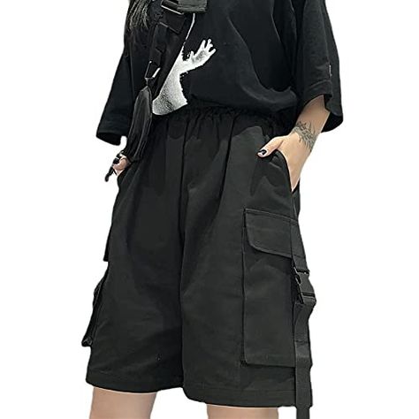 Black And White Shorts Outfit, Over Size T Shirt Outfit, Outfit Inspo Summer Baddie, Tomboy Tops, Cargo Shorts Aesthetic, Black Baggy Shorts, Shorts And Shirt Outfit, Jorts Women, Transmasc Fashion