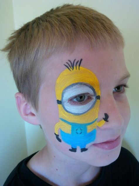 Minion Face Paint Easy, Police Face Paint, Minions Face Painting, Face Paint Minion, Boy Face Painting Ideas, Bluey Face Painting Ideas For Kids, Facepainting Ideas Aesthetic, Face Paint Easy For Kids, Face Paint For Boys