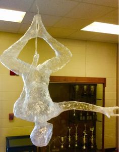 Spider-Man Scene Packing Tape Sculpture by high school students Sculpture Art High School, Tape Sculpture Ideas, Art Club Ideas High School, Packing Tape Sculpture, Art Class Projects, Tape Sculpture, Art Club Projects, Classe D'art, Sculpture Art Projects