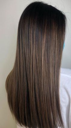 Balayage Straight Hair, Balayage Hair Color Ideas, Weft Extensions, Kadeřnické Trendy, Balayage Bob, Black Hair Balayage, Brown Hair Looks, Brown Hair Inspo, Balayage Hair Color