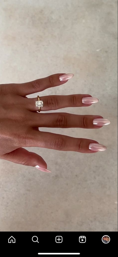 Nails To Wear With Pink Dress, Nails Acrylic Classy Elegant, Chrome French Ombre Nails, Model Nails Natural, Timeless Nails Classy, Soft Glam Nails, Dip Nail Extensions, Rust Color Nails, Chrome Bridal Nails