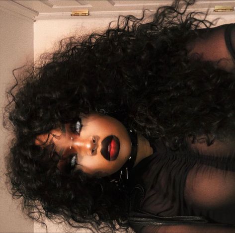 Afro Goth, Black Vampire, Afro Punk Fashion, Goth Look, Emo Makeup, Black Goth, Goth Beauty, Goth Women, Make Up Inspo