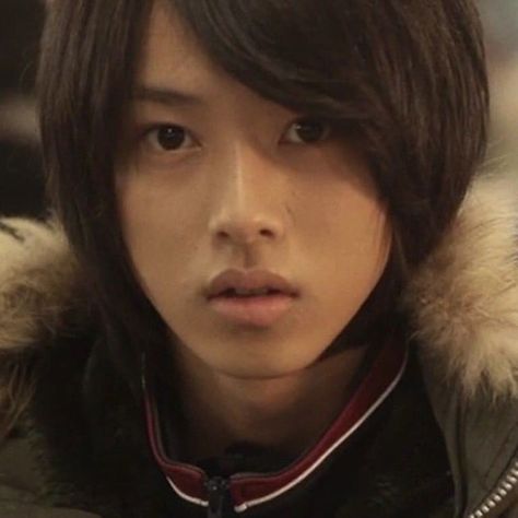 Based on the same-titled song by rock band Galileo Galilei, Control Tower follows a loner 15-year-old boy named Kakeru (Yamazaki) who is trying to find out his place in the world Old Boy Names, Control Tower, Galileo Galilei, Kento Yamazaki, How To Grow Taller, Movie Lover, Attractive People, End Of The World, Boy Names