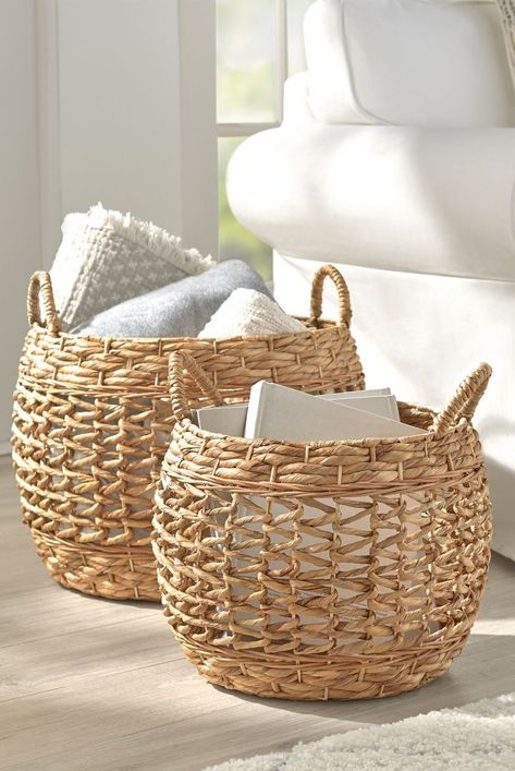 Wicker box