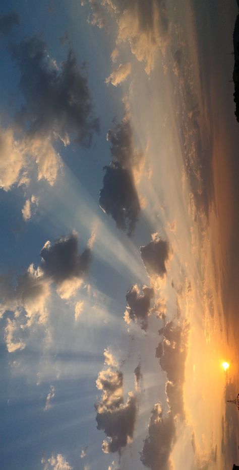 Sunrise Sky Aesthetic, Photography Sky Clouds, Sunset Sky Photography, Heavenly Sky, Clouds Sunrise, Dreamy Clouds, Sunrise Clouds, Sunrise Wallpaper, Sky Day