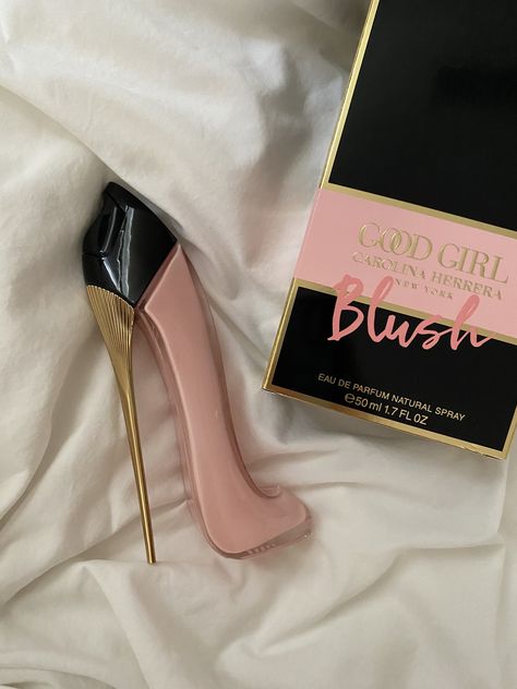 Good Girl Blush, Koleksi Parfum, Good Girl Perfume, Carolina Herrera Perfume, Parfum Victoria's Secret, Carolina Herrera Good Girl, Perfume Carolina Herrera, Very Good Girls, Fragrances Perfume Woman