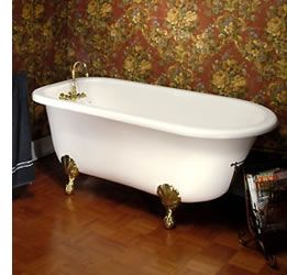 images antique bathtubs - Google Search Old Fashioned Bathtub, Classic Bathroom Tile, Antique Bathtub, Eclectic Bathroom Design, Farmhouse Bathroom Accessories, Retro Bathroom Decor, Old Bathtub, Vintage Bathtub, Vintage Bathroom Decor