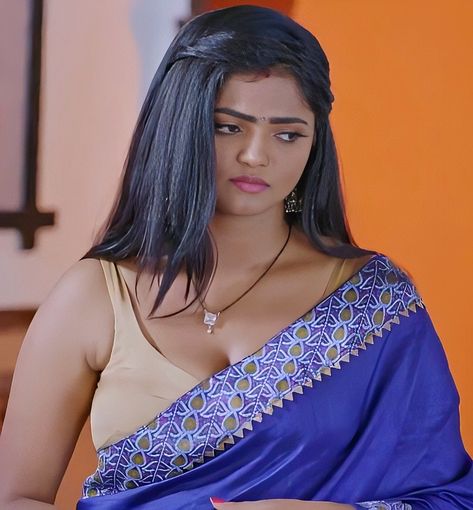 Bharti Jha, Ullu Web Series, Stylish Saree, Stylish Sarees, Amazon Prime Video, Web Series, Prime Video, Saree Blouse, Amazon Prime