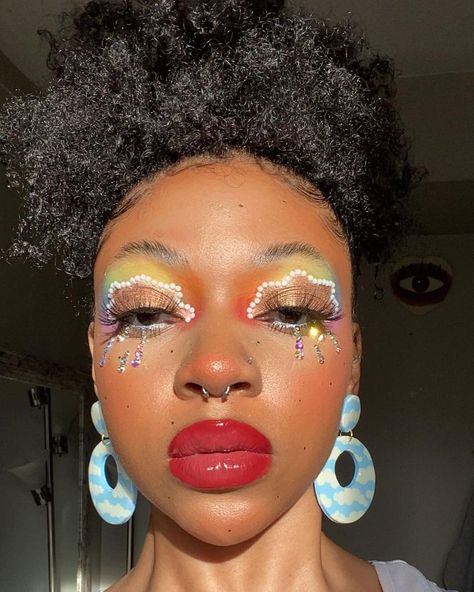 they/them/she 🤎 on Instagram: “only rainbows 🌈 after rain 🌧 plus the prettiest earrings ever from @blush.daisy - - - - - - - - #explore #explorepage #makeup…” Make Up Ideas, Black Women, Rainbow Blush, After Rain, Pretty Earrings, Makeup Ideas, Face Paint, Carnival Face Paint, Carnival