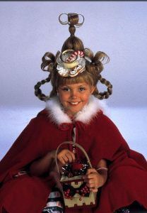Cindy Lou Who Santa Costume Cindy Lou Who Costume, Who Costume, Step Hairstyle, Christmas Gallery Wall, Le Grinch, The Grinch Movie, Costume Guide, Cindy Lou Who, Santa Costume
