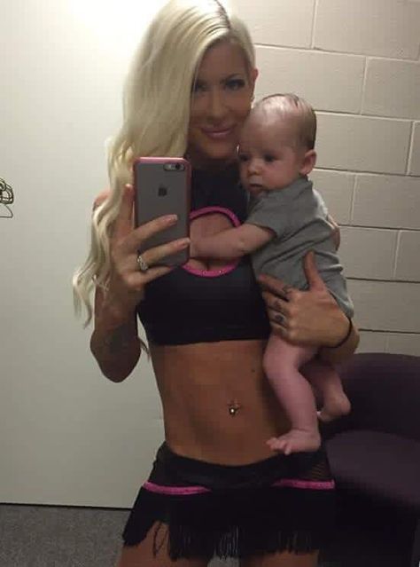 TNAWrestler Angelina Love with her fist baby. Wrestling, Crop Tops, Wwe, Angelina Love, Wwe Tna, Wwe Divas, Diva, Mirror Selfie, Women's Top