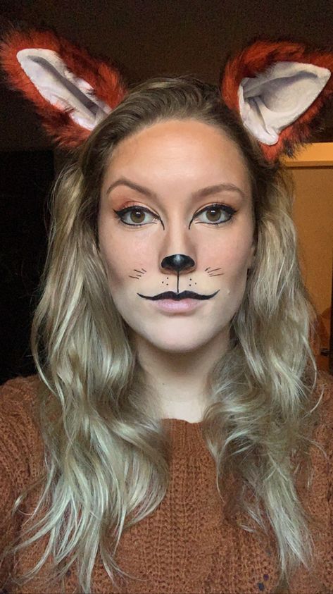 Cute Fox Makeup Halloween, Fox Animal Makeup, Women Fox Costume, Fox Face Makeup Halloween, Fox Costume Halloween, Fox Makeup Looks Halloween, Simple Fox Face Paint, Fox Makeup Halloween Simple, Fox Make Up Halloween