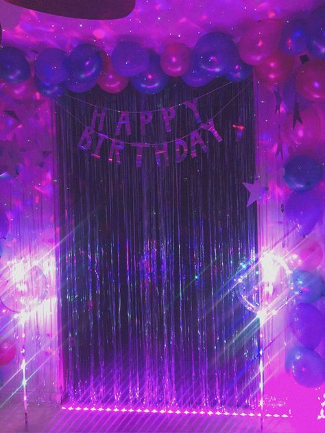 euphoria birthday party decorations purple pink disco 18th 19th 20th 21st ideas theme neon theme Party Aesthetic Ideas Theme, Party Room Ideas Birthday, Euphoria Party Table, Euphoria Party Table Decor, Purple Disco Birthday Party, Purple Euphoria Party, Sweet 16 Party Ideas Euphoria, Euphoria Party Ideas Decoration, Euphoria Party Decor