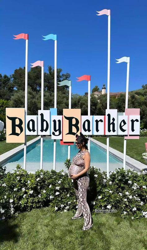 Disney Baby Shower Themes, Kourtney Kardashian Baby, Kourtney Kardashian Pregnant, Disney Gender Reveal, Baby Baker, Disneyland Birthday, Mickey Birthday Party, Disney Baby Shower, Disney Theme Party