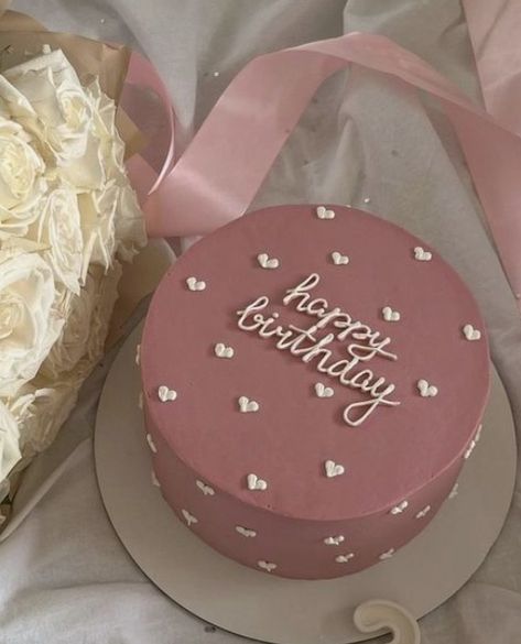 18th Birthday Cake Ideas: 57 Cute, Classy & Sassy Cake Designs to Order Birthday Cake Design Ideas, 18th Birthday Cake Ideas, 18th Birthday Cake Designs, Birthday Soon, Cake Design Ideas, Birthday Cake Design, 15th Birthday Cakes, Cake Photoshoot, Bts Cake