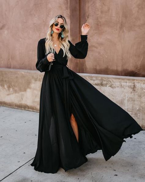 Long Sleeve Diana Maxi Dress - Black - FINAL SALE Black Dresses Classy, Long Dress Fashion, Long Black Dress, Looks Chic, Dress Silhouette, Fesyen Wanita, Classy Dress, Long Sleeve Maxi Dress, Latest Updates